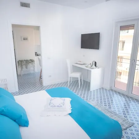 Couette-café Domus Sole 4*
