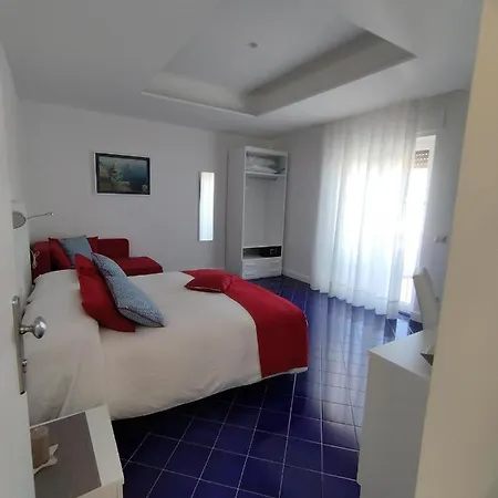 Domus Sole Bed and Breakfast *