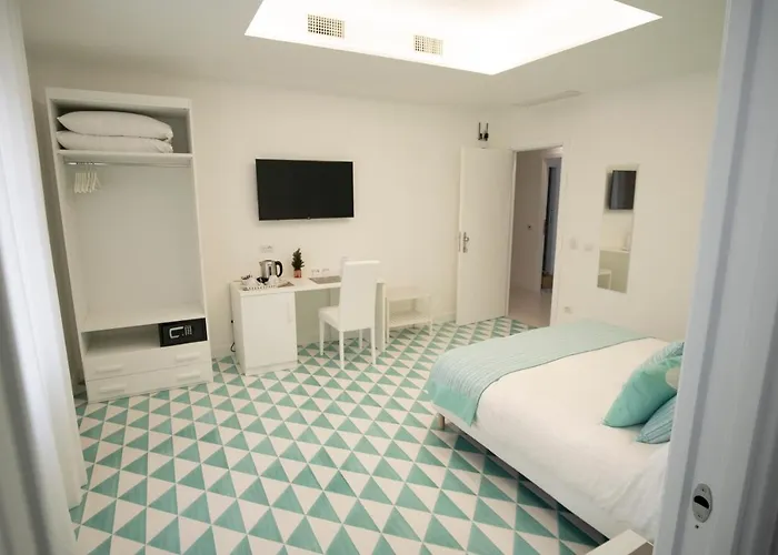 Domus Sole 4*